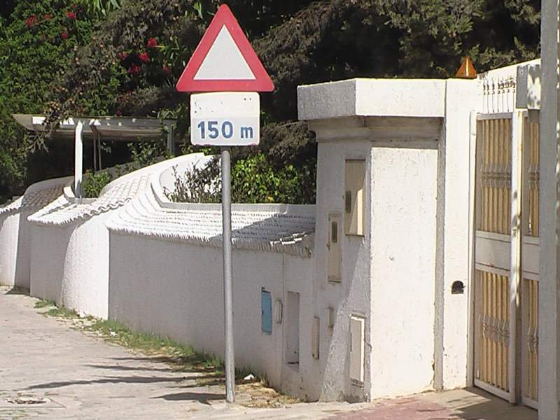 Traffic sign Tunisia